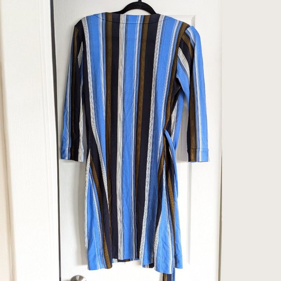 Diane Von Furstenberg Silk Wrap Dress - Picture 2 of 4